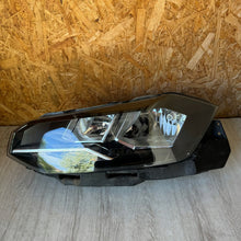 Laden Sie das Bild in den Galerie-Viewer, Frontscheinwerfer VW Polo 2G1941005 Links Scheinwerfer Headlight