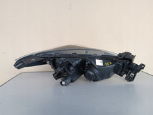 Laden Sie das Bild in den Galerie-Viewer, Frontscheinwerfer Mazda 3 2017-2020 51040 Links Scheinwerfer Headlight SCH2969066301uq