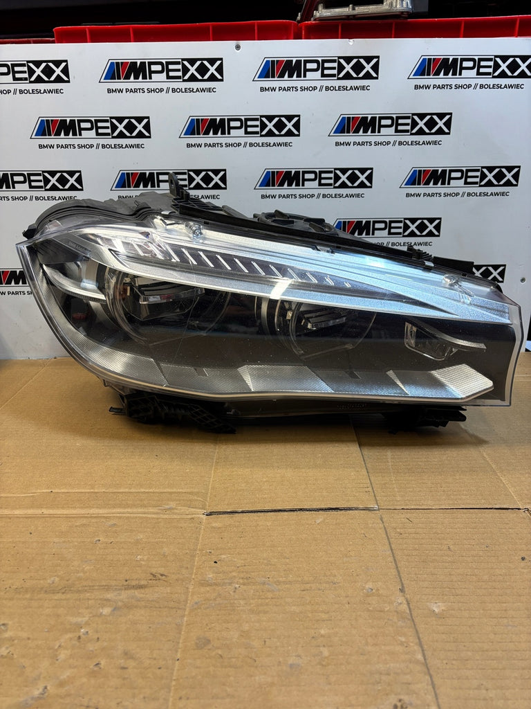Frontscheinwerfer BMW X5 F15 F16 LED Rechts Scheinwerfer Headlight SCH8303428060kn
