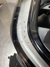 Laden Sie das Bild in den Galerie-Viewer, Frontscheinwerfer Renault Master 260106174R Rechts Scheinwerfer Headlight SCH7156764310xc