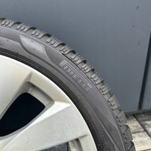 Load image into Gallery viewer, 4x Alufelge 17 Zoll 5x120 6796206 BMW 1 F21 F20 Rim Wheel FEL5912048304mf