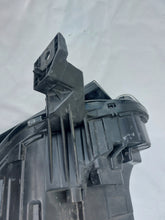 Laden Sie das Bild in den Galerie-Viewer, Frontscheinwerfer Citroën C4 III 9830649280 LED Rechts Scheinwerfer Headlight