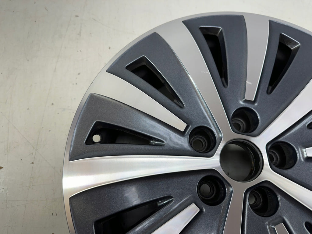 1x Alufelge 17 Zoll 6.5" 5x112 41ET 3V0601025AH Skoda Superb Iii Rim Wheel FEL9339570809gp