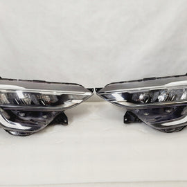Frontscheinwerfer Renault Arkana 260102483R 260602566R LED Ein Satz Headlight SCH7419440871mb