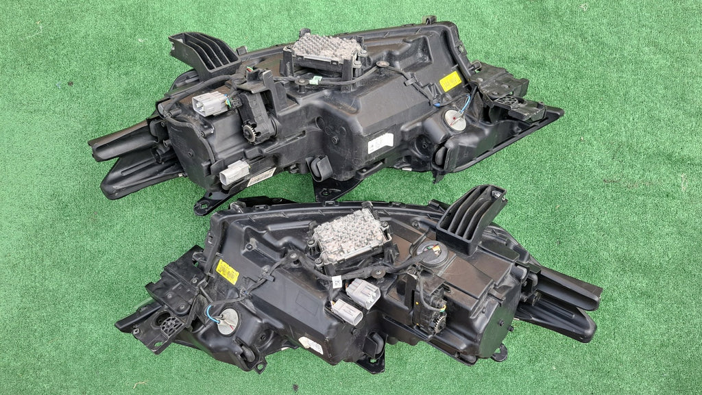 Frontscheinwerfer Mitsubishi Outlander III 4BX19-8301D3-32 LED Rechts oder Links