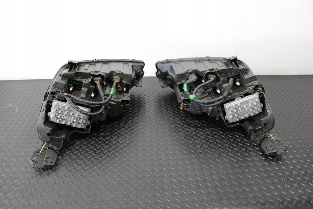 Frontscheinwerfer Peugeot 3008 9836230580 9836230680 LED Ein Satz Headlight SCH1355935905jk
