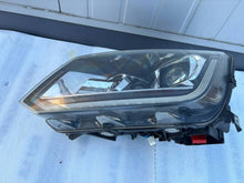 Laden Sie das Bild in den Galerie-Viewer, Frontscheinwerfer VW Amarok 2H3941031 Xenon Links Scheinwerfer Headlight SCH8209749656ee