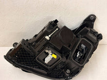 Laden Sie das Bild in den Galerie-Viewer, Frontscheinwerfer Mercedes-Benz W213 A2139067606 LED Rechts Headlight SCH7034454560aa