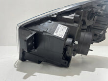 Load image into Gallery viewer, Frontscheinwerfer Opel Vivaro 260101161 Rechts Scheinwerfer Headlight SCH8572956909sm
