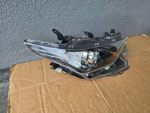 Load image into Gallery viewer, Frontscheinwerfer Toyota Auris 81110-02K30 LED Rechts Scheinwerfer Headlight SCH8548021889by
