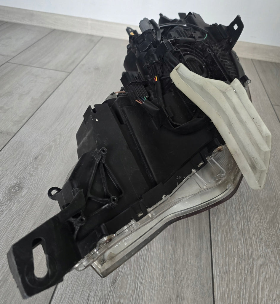 Frontscheinwerfer Citroën C-Crosser Rechts Scheinwerfer Headlight SCH2575155197md