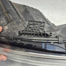 Load image into Gallery viewer, Frontscheinwerfer Audi A5 8W6941036E Rechts Scheinwerfer Headlight SCH2902311287tb