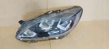 Laden Sie das Bild in den Galerie-Viewer, Frontscheinwerfer Ford Kuga I LV4B-13W030-AB Full LED Links Headlight SCH1465983731wq