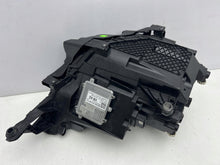 Laden Sie das Bild in den Galerie-Viewer, Frontscheinwerfer Skoda Kamiq 655941015C LED Links Scheinwerfer Headlight SCH6107596389rj