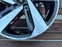 Load image into Gallery viewer, 1x Alufelge 17 Zoll 7.5" 5x100 51ET Glanz Schwarz 2G0601025AB VW Rim Wheel FEL6695137223ie