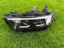Laden Sie das Bild in den Galerie-Viewer, Frontscheinwerfer Opel Astra L 662588537 LED Ein Stück (Rechts oder Links) SCH9805019944cd
