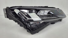 Laden Sie das Bild in den Galerie-Viewer, Frontscheinwerfer Skoda Superb III 3V1941016E LED Rechts Scheinwerfer Headlight SCH9065696791cf