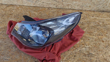 Laden Sie das Bild in den Galerie-Viewer, Frontscheinwerfer Opel Karl Links Scheinwerfer Headlight SCH9105983718ms