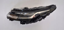 Laden Sie das Bild in den Galerie-Viewer, Frontscheinwerfer Land Rover I Evoque L551 M8D2-13W030-B LED Links Headlight SCH4687816821qx