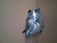 Laden Sie das Bild in den Galerie-Viewer, Frontscheinwerfer Toyota Avensis Xenon Rechts Scheinwerfer Headlight SCH5331984889qw