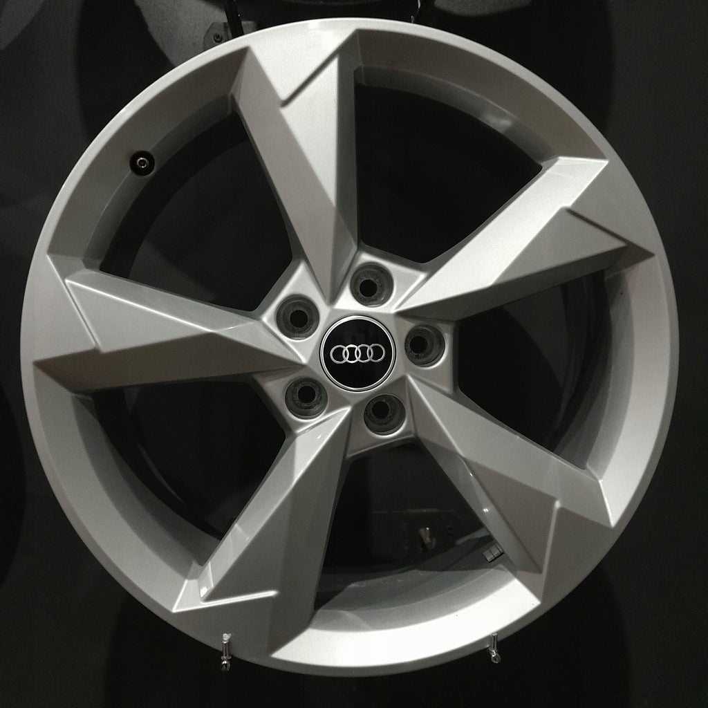 4x Alufelge 19 Zoll 7.0" 5x112 43ET Glanz Silber 83A601025N Audi Q3 Rim Wheel FEL2218374649ln