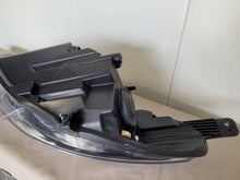 Laden Sie das Bild in den Galerie-Viewer, Frontscheinwerfer Ford Fiesta I Rechts Scheinwerfer Headlight SCH5993688137wp