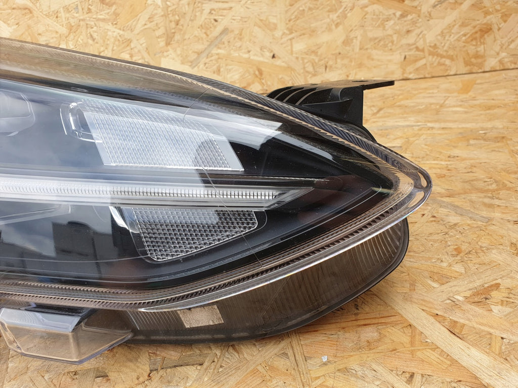 Frontscheinwerfer Ford Focus MX7B-13E014-GB LED Rechts Scheinwerfer Headlight