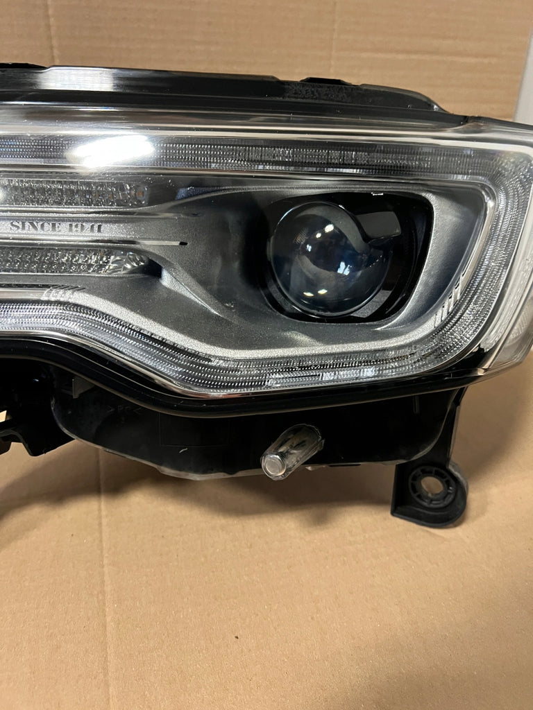 Frontscheinwerfer Jeep Grand Cherokee Wk2 68289239AH Xenon Links Headlight SCH7909888947ht