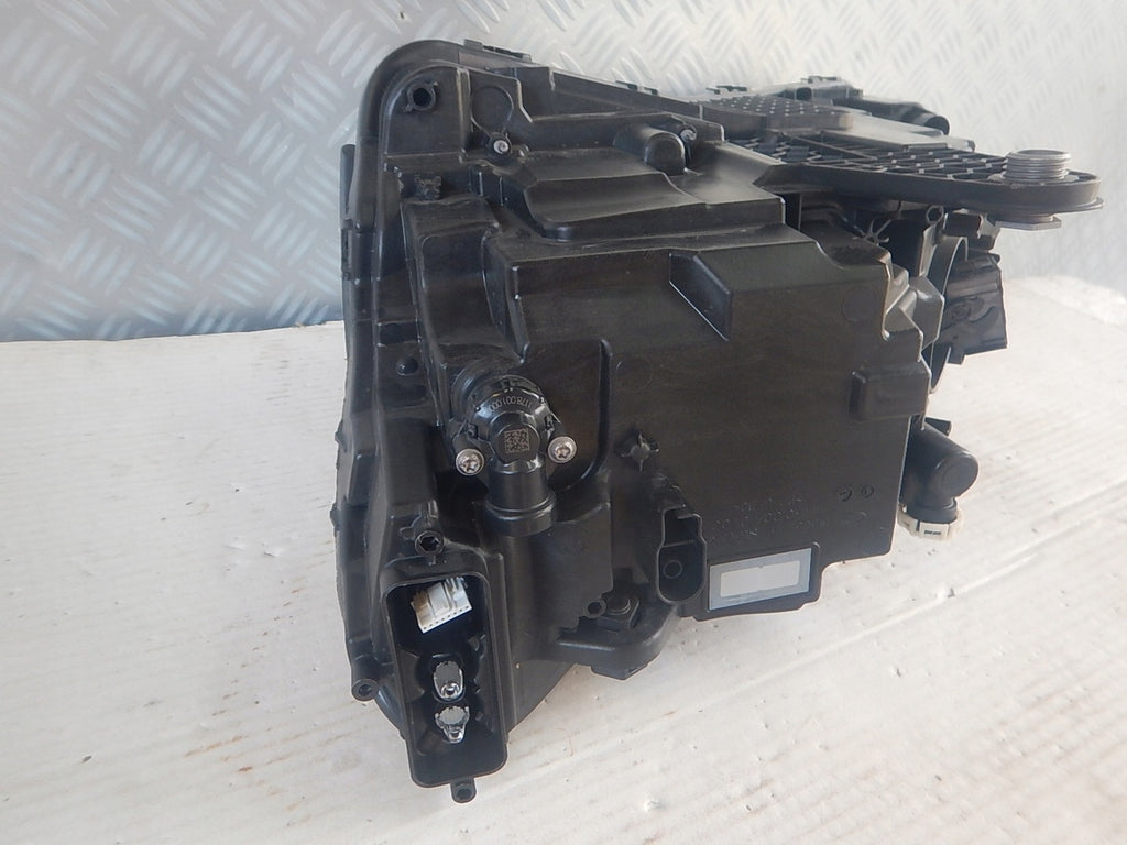 Frontscheinwerfer Skoda Superb III 3V1941016D LED Rechts Scheinwerfer Headlight