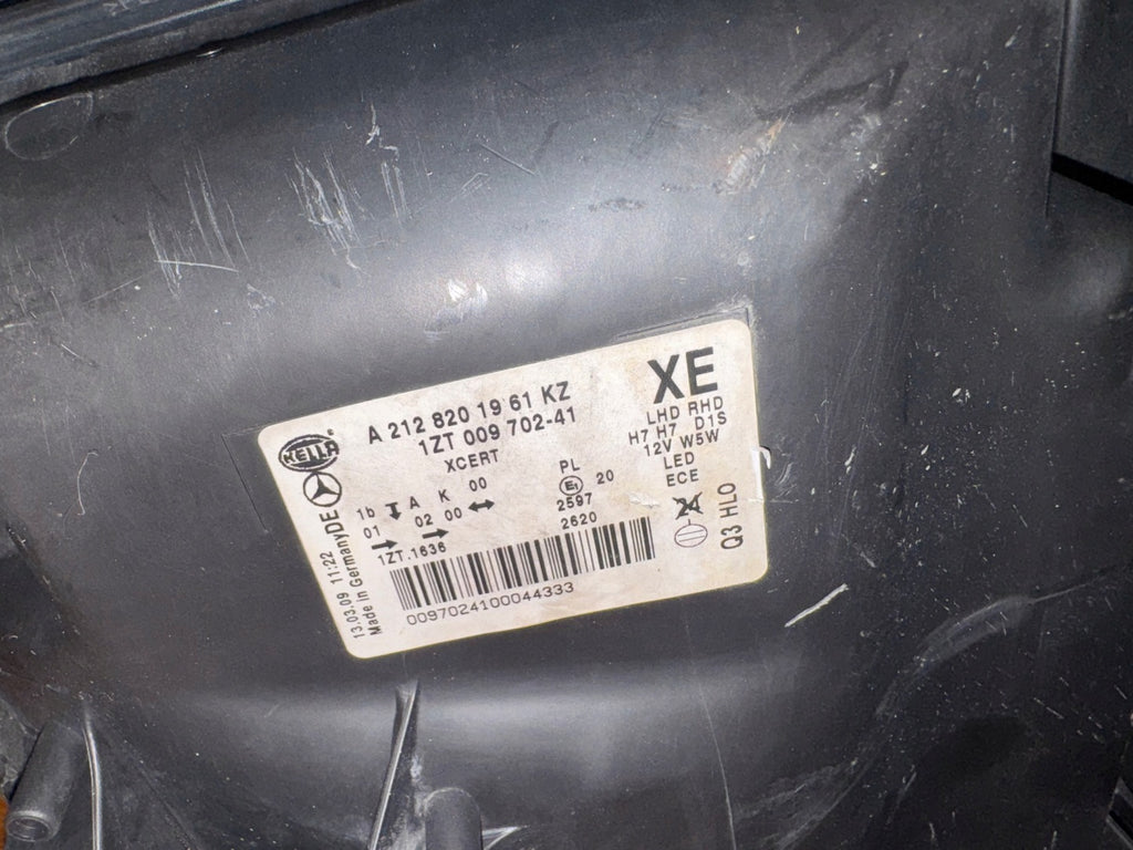 Frontscheinwerfer Mercedes-Benz W212 A2128201961 Links Scheinwerfer Headlight SCH2390920409bn