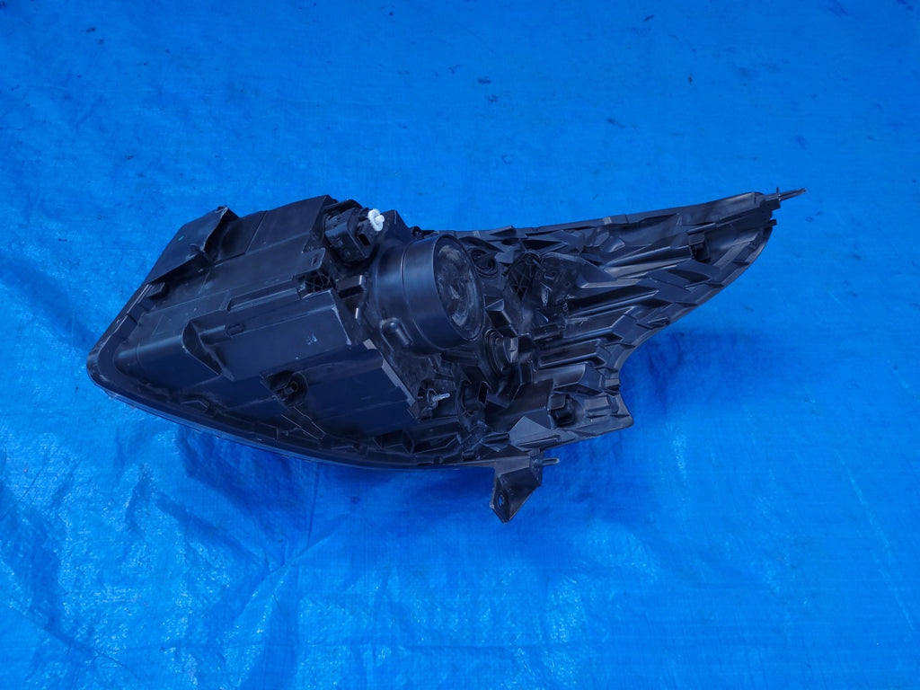 Frontscheinwerfer Opel Vivaro B 260109424R Rechts Scheinwerfer Headlight SCH2495220476kt