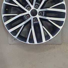 1x Alufelge 18 Zoll 7.5