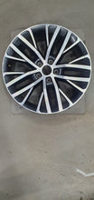 Laden Sie das Bild in den Galerie-Viewer, 1x Alufelge 18 Zoll 7.5" 5x112 46ET Glanz Graphit 5FA601025D Mg Leon Rim Wheel FEL2093562821at