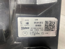 Load image into Gallery viewer, Frontscheinwerfer Seat Leon 5FB941007G LED Links Scheinwerfer Headlight SCH7483010484nu