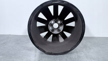 Laden Sie das Bild in den Galerie-Viewer, 1x Alufelge 18 Zoll 5x112 6883524 BMW 3 G21 G20 Rim Wheel FEL8224106492qm