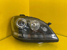 Load image into Gallery viewer, Frontscheinwerfer Mercedes-Benz W164 A16482068 Xenon Rechts Headlight
