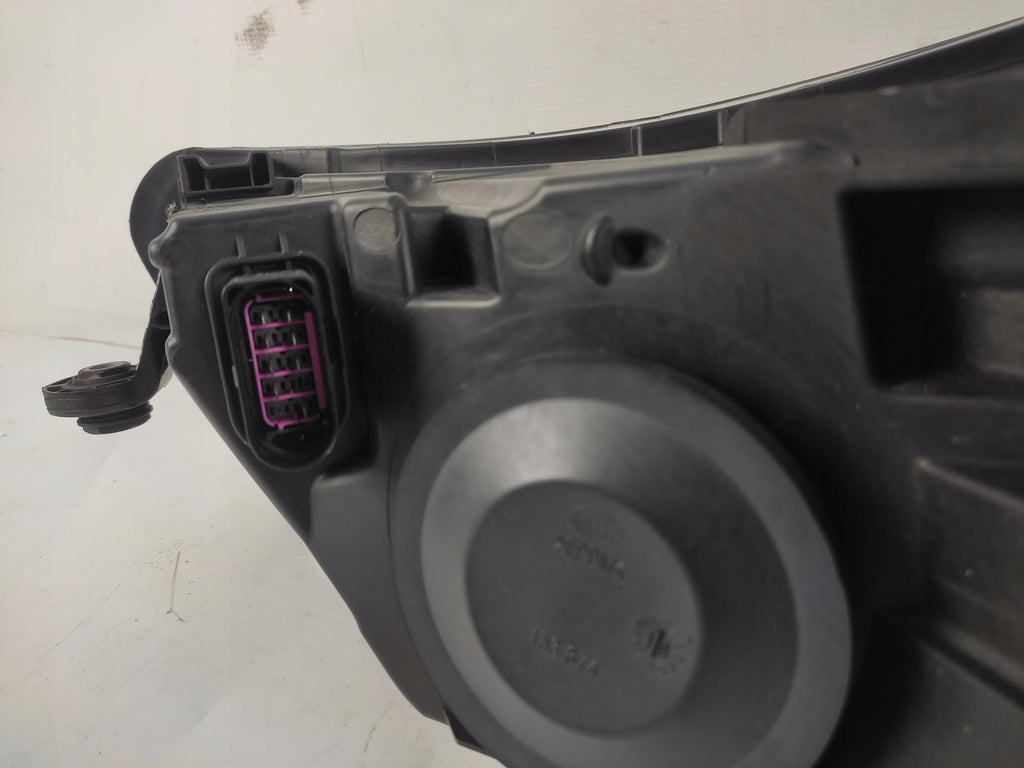 Frontscheinwerfer Skoda Superb III 3V1941015 Ein Stück (Rechts oder Links)