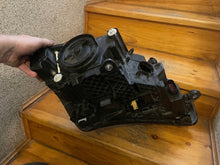 Laden Sie das Bild in den Galerie-Viewer, Frontscheinwerfer Skoda Superb III 1ZS011939-21 Links Scheinwerfer Headlight
