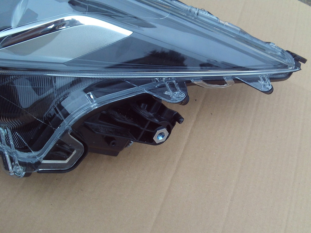 Frontscheinwerfer Toyota Corolla 51150-02T31 Links Scheinwerfer Headlight SCH4508205865bw