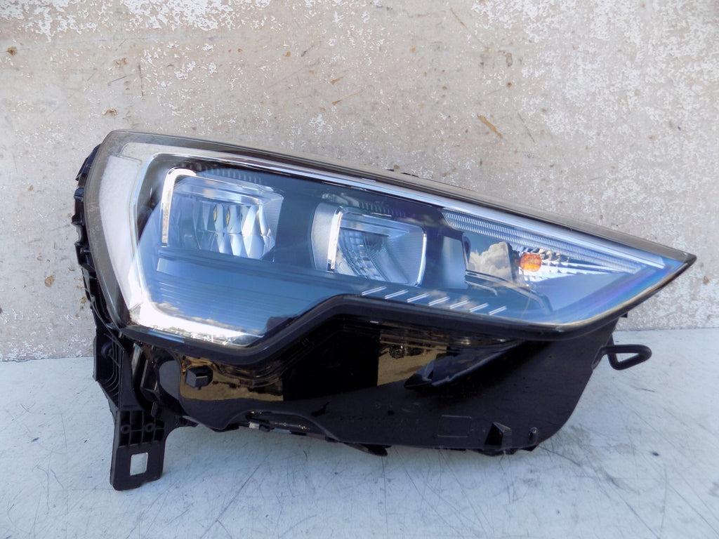Frontscheinwerfer Audi Q3 83A941012 LED Rechts Scheinwerfer Headlight
