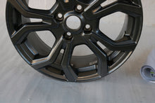 Laden Sie das Bild in den Galerie-Viewer, 1x Alufelge 17 Zoll 7.0&quot; 4x108 47 5ET Glanz Grau H1BJ-1007-D1A Ford Fiesta