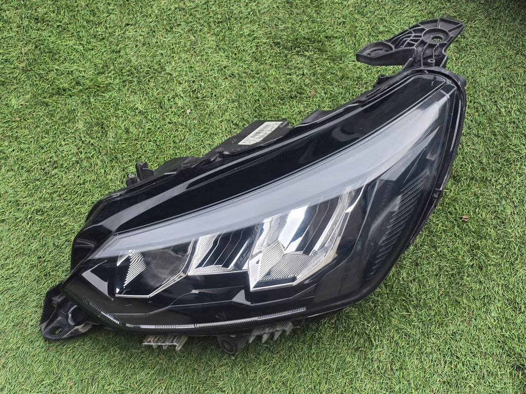 Frontscheinwerfer Peugeot 208 9833036380 Vorderseite Scheinwerfer Headlight SCH7441932297jh