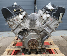 Load image into Gallery viewer, Motor Mercedes-Benz W126 117965 5.0 180TKm Benzin Engine Unkomplett
