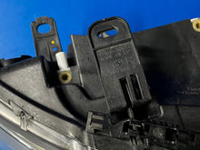 Load image into Gallery viewer, Frontscheinwerfer BMW E81 E82 E87 7164914-03 Xenon Rechts Scheinwerfer Headlight