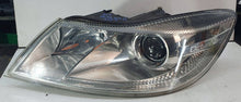 Laden Sie das Bild in den Galerie-Viewer, Frontscheinwerfer Skoda Octavia 1Z1941015F-4 Links Scheinwerfer Headlight SCH7885355859er