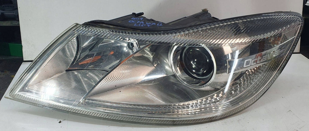Frontscheinwerfer Skoda Octavia I 1Z1941015F-4CAR-U YW Links Headlight SCH3369965474jw