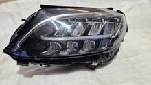 Laden Sie das Bild in den Galerie-Viewer, Frontscheinwerfer Mercedes-Benz A2059065906 Links Scheinwerfer Headlight SCH5136163190bl