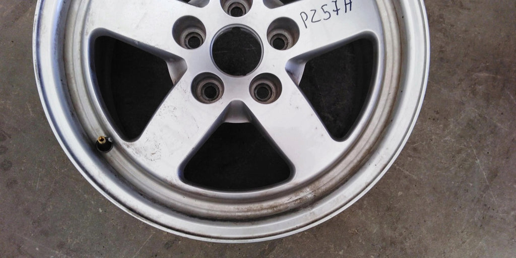 1x Alufelge 16 Zoll 7.0" 5x112 35ET 8W0601025 Audi A4 Rim Wheel