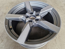 Load image into Gallery viewer, 1x Alufelge 17 Zoll 7.5&quot; 5x112 82A601025P Audi Rim Wheel