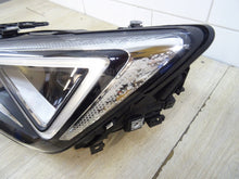Laden Sie das Bild in den Galerie-Viewer, Frontscheinwerfer Seat Leon 5FB941007F Links Scheinwerfer Headlight